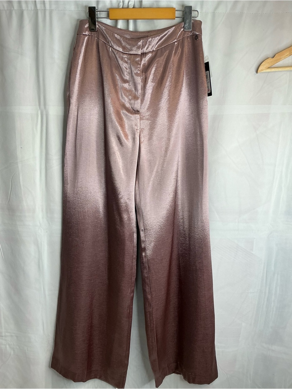 2341 - Guess Metallic Mauve Satin Wide-Leg Pants - Picture 1 of 11